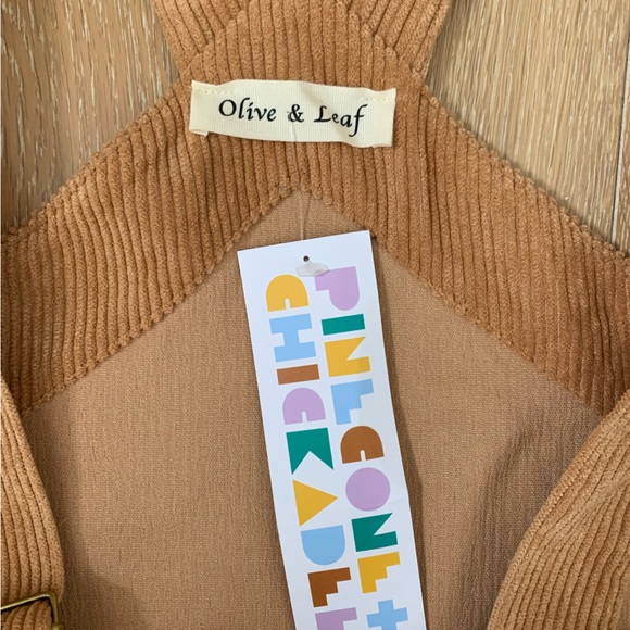 Olive & Leaf Overall Skirt size L - Picture 3 of 3